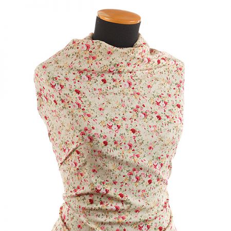 Viskozová letní látka kytičkový motiv smetanová