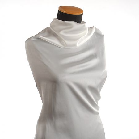 Satén imitace hedvábí slonová kost