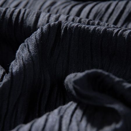 Krešovaný úplet viskoza směs barva černá
