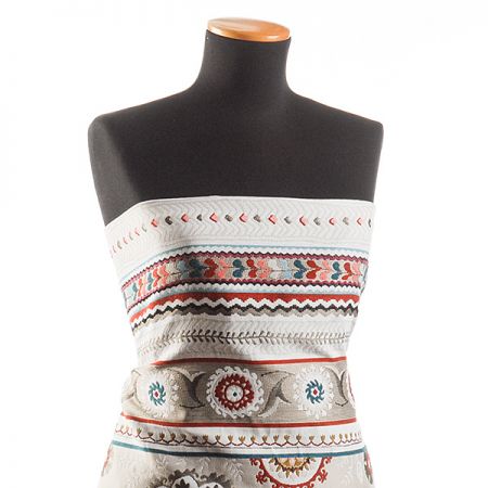 Dekorační látka s květinovým ornamentem a pruhy