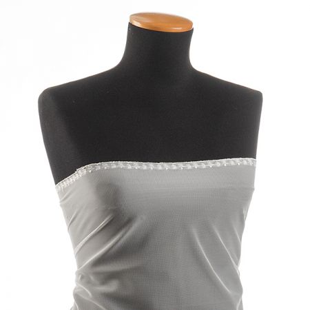 Krajka bordurová  výšivka na tylu slonová kost