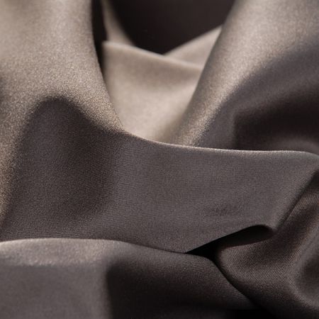 Látka na jarní/podzimní plášť olivová