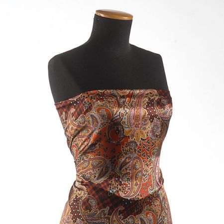 Hedvábný atlas pružný paisley vzor  hnědomodrý