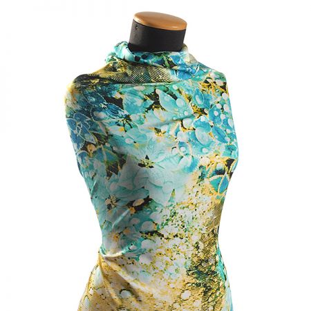 Viskozová letní látka digitální tisk květy tyrkysová