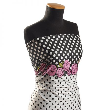 Pružná letní látka popelín puntíky/růže růžová