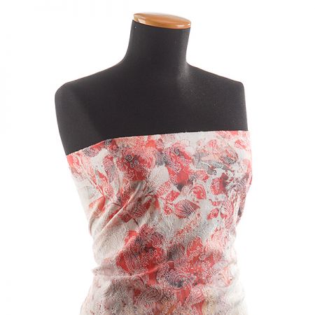 Žakárová pružná látka tisk květy červená