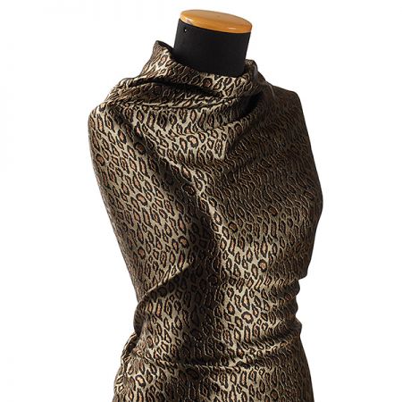 Lamé žakárová tkanina zvířecí motiv