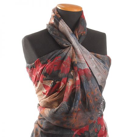 Šifon plise vzor velkých pávů a květů