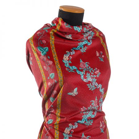 Bavlněný samet květinový motiv červený