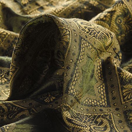 Hedvábný brokát šanžán geometrický vzor II.jakost