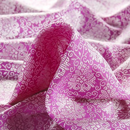 Hedvábný brokát květinový vzor fialový II.jakost