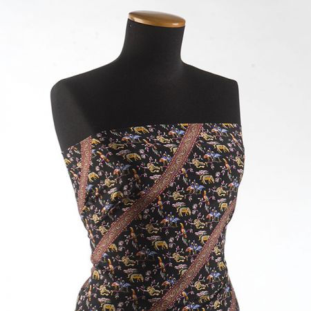 Hedvábný satén zvířecí vzor tukan/zebra