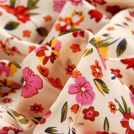 Viskozová šatovka drobný květ vanilková