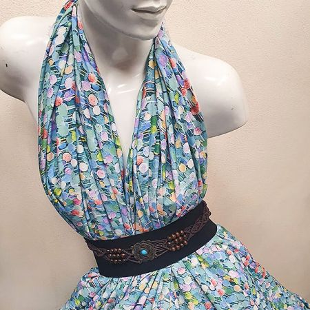 Viskozová šatová látka tisk abstrakt kapky