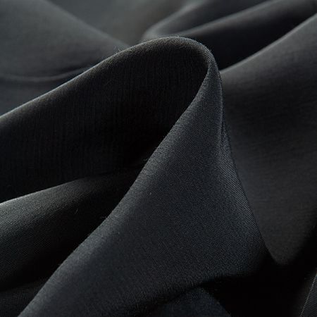 Viskozová šatová látka černá