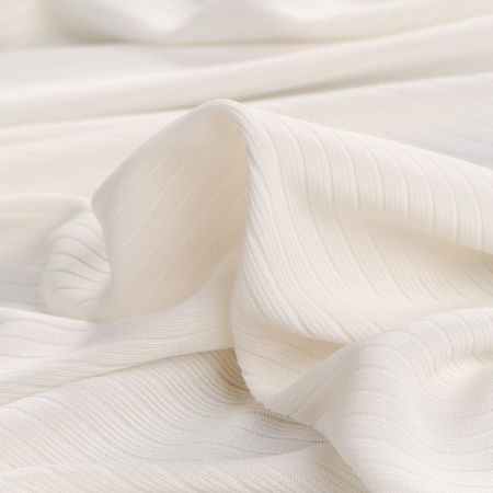 Pletenina žebrový úplet slonová kost  II. jakost