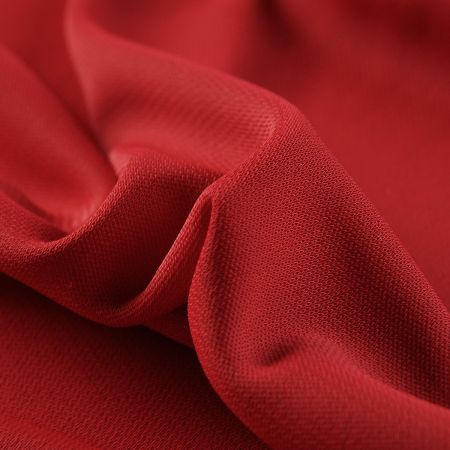 Úplet žoržet jemný tmavší červená