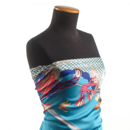 Imitace hedvábí pružný atlas Retro Birds tyrkys