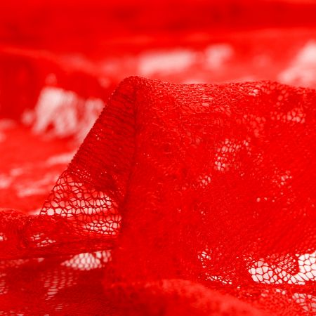 Jemná pružná krajka drobné květy v červené