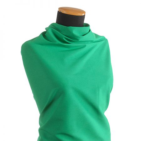 Kostýmová látka viskoza směs sytě zelená