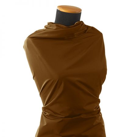 Taft  jednobarevný zlatohnědý