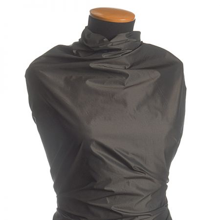 Taft  šanžán černý/béžový