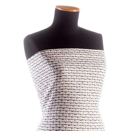 Kostýmová látka plastický vzor růžová/modrá