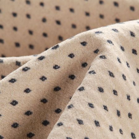 Vlna směs žakár béžová černý vzor