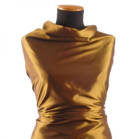 Taft hladký hnědozlatý II. jakost