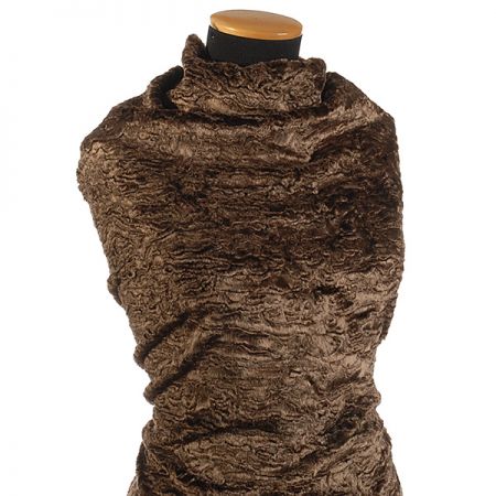 Imitace kožešiny persián hnědé barvy