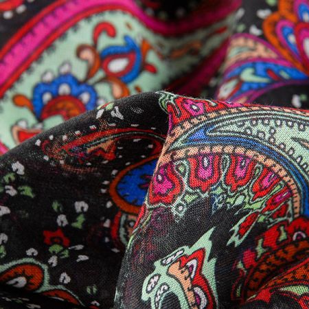 Etamín bavlna kašmírový paisley vzor černá