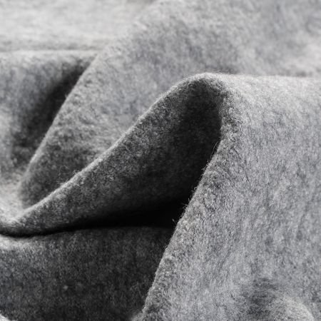 Vařená vlna světle šedá