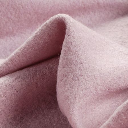 Vařená vlna pastel starorůžová