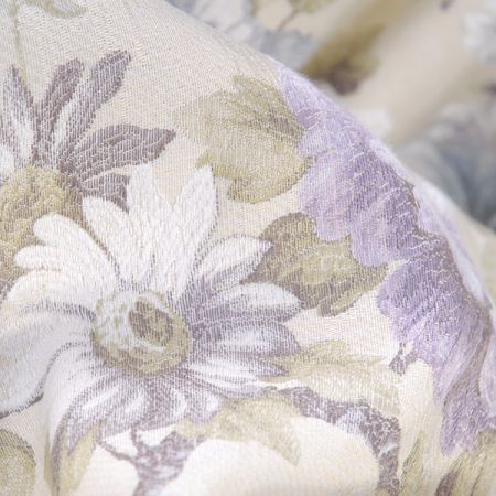 Dekorační látka se vzorm květů