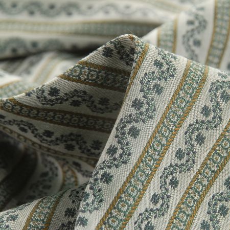 Brokát nepružný květy proužky zelné