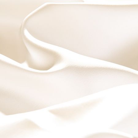 Satén duchesse smetanový