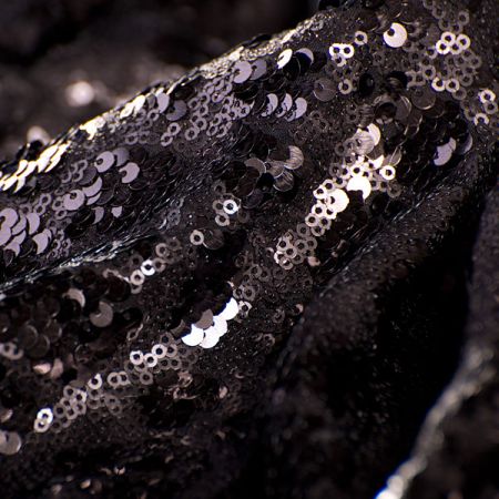 Úplet s flitry černý