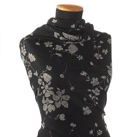 Šatová látka imitace kašmíru květy černá/bílá