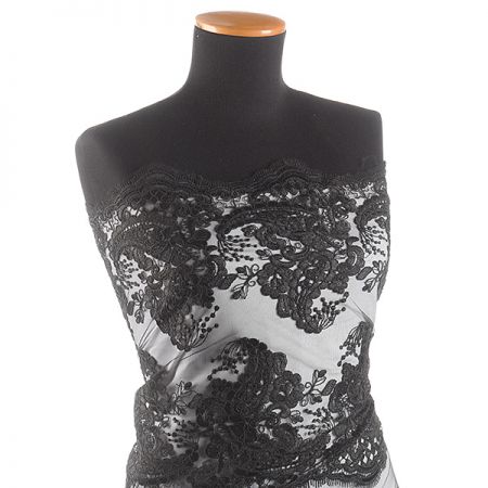 Krajka výšivka na tylu vzor paisley černá