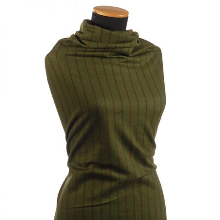 Pletenina vzor proužky tm. zelená