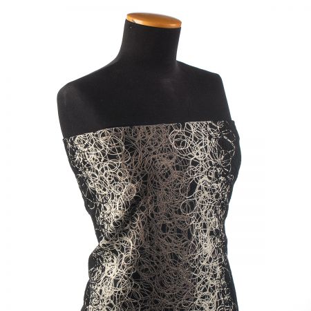 Exkluzivní látka s plastickým vzorem béžovočerná