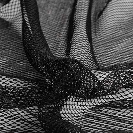 Tyl síť jemná velká oka splývavá černá