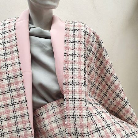 Kostýmová látka imitace ručně tkaná růžová