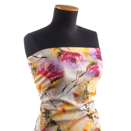 Úplet středně silný Punto tisk růže vínová