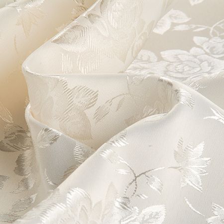 Brokát krojový nepružný smetanový