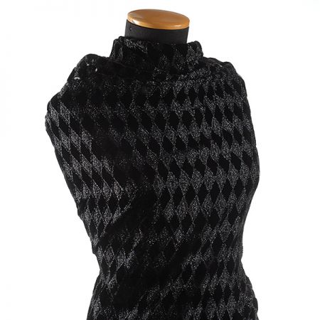 Vypalovaný samet černý kosočtverce