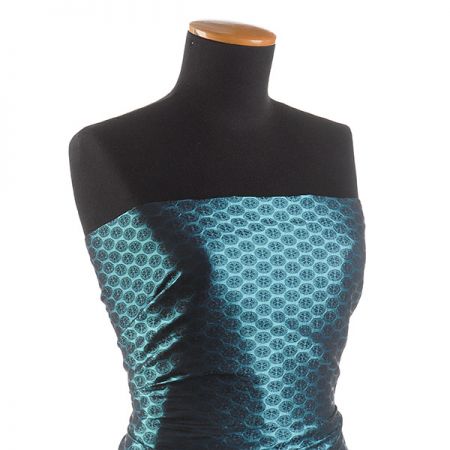 Brokát pružný geometrický ornament tyrkysový