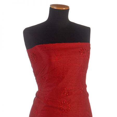 Len s výšivkou květin a s korálky červený