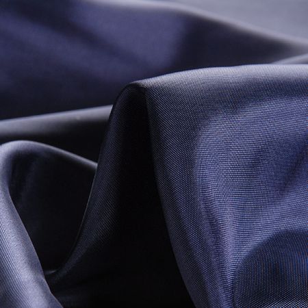 Podšívka viskozová tm. modré barvy