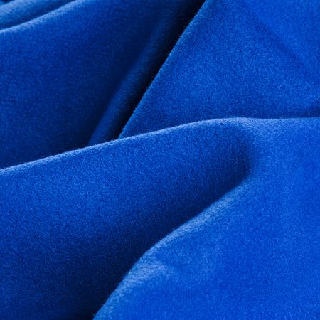 Flauš směs nivea modré barvy 